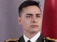Üniformasını, 2. kez çıkarıyor: Teğmen Deniz Demirtaş!