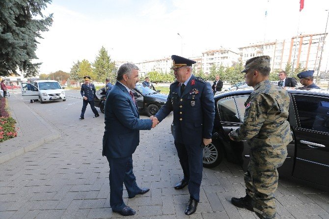 Hava Kuvvetleri Komutanı Ünal, Başkan Çelik’i ziyaret etti