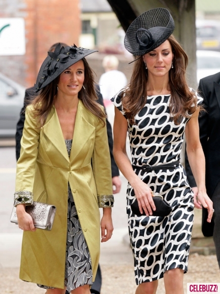 1321005071_37_elbise-kardesligi-6.jpg 1321005071_37_elbise-kardesligi-6.jpg