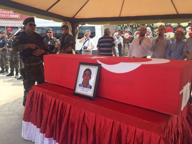 Şehit Komiser Yardımcısı Cennet Yiğit bir ay sonra nişanlanacaktı