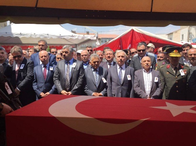 Şehit Komiser Yardımcısı Cennet Yiğit bir ay sonra nişanlanacaktı