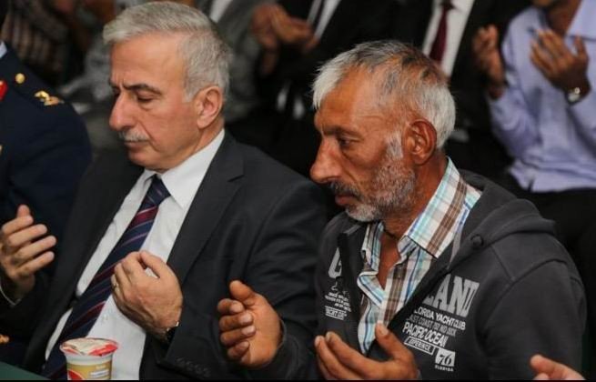 Vali Kamçı Şehit Furkan Hamamcı’nın mevlidine katıldı