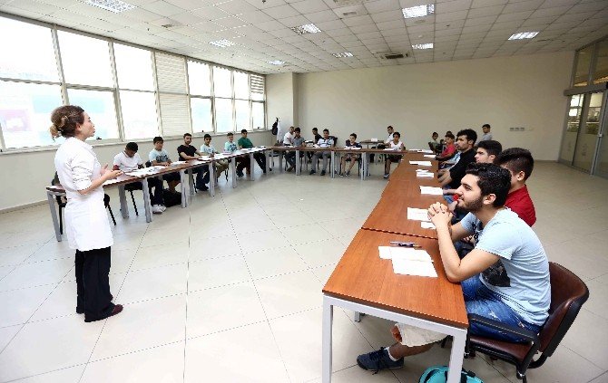 Bağcılar Belediyesi Engelliler Sarayı yeni eğitim sezonuna hazır