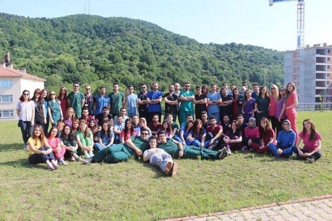 BEÜ Tıp Fakültesi’nden Bu Sene 78 Doktor Adayı Mezun Olacak