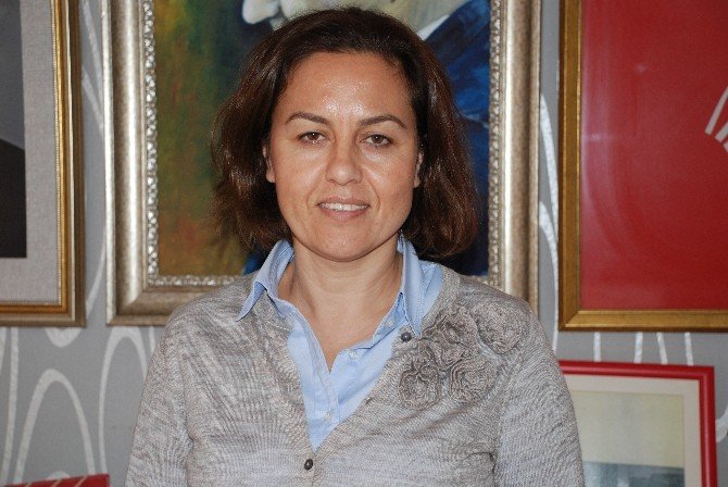 Chp Manavgat Kadın Kolları Yeni Başkanını Seçti
