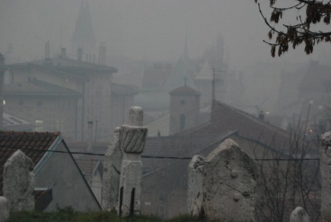 Bosna Hersek'te kirli hava vatandaşların sağlığını tehdit ediyor