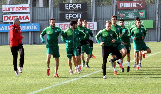 Bursaspor, Torku Konyaspor hazırlıklarına başladı