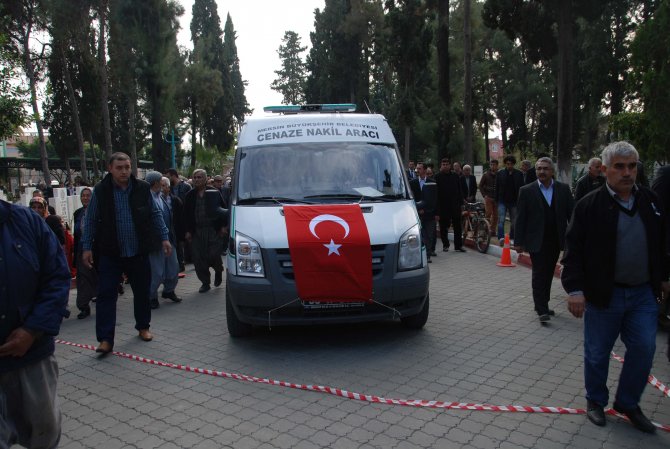 Diyarbakır’da hayatını kaybeden Uzman Çavuş Tarsus’ta defnedildi