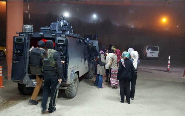 Şırnak’ta Eylem Yapan 15 Kız Öğrenci Gözaltına Alındı