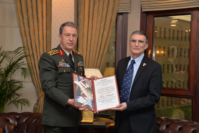 Aziz Sancar'ın Nobel ödülü Anıtkabir'de sergilenecek