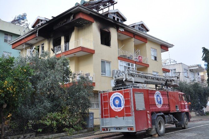 Patlayan Televizyon Tüpü Evde Yangın Çıkardı