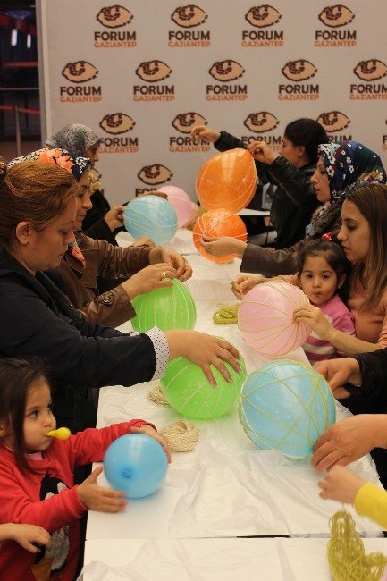 Forum Gaziantep Kadınlar Kulübü Geri Dönüşüm’le Dekoratif Objeler Yaptı