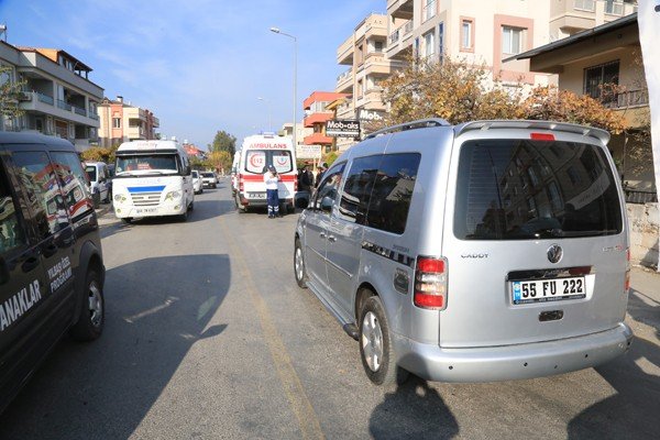 Milas’ta Yeni Ameliyatlı Kadına Araç Çarptı