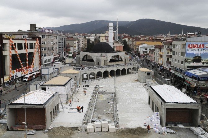 Sultanbeyli Merkez Camisi Tamamlanıyor