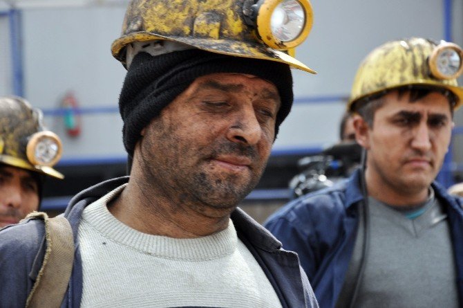 Soma’da Maden İşçilerinin İş Akitleri Feshedildi