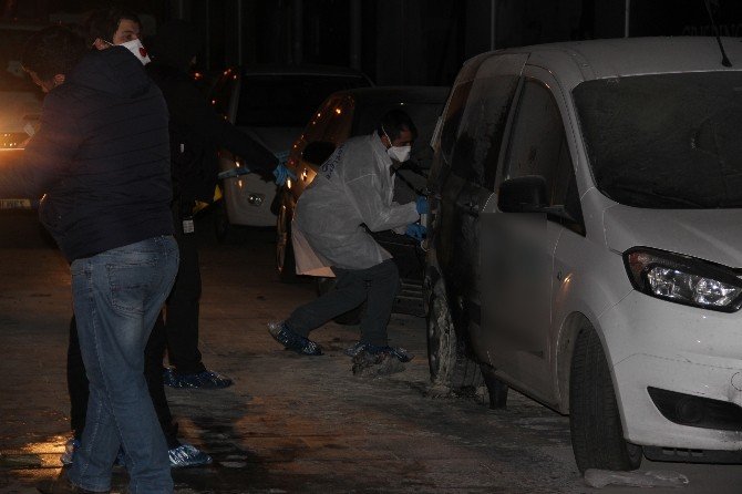 İstanbul’da 3 İlçede 8 Araç Kundaklandı