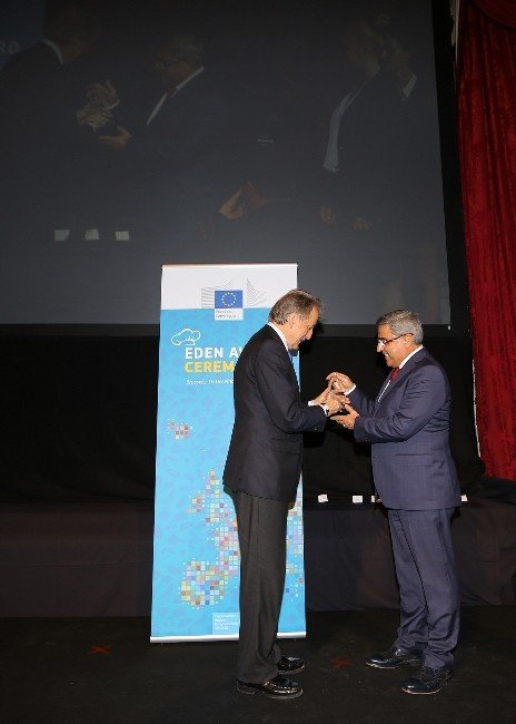 2015 Yılı Ulusal Destinasyonu Seçilen Gaziantep, Ödülünü Aldı