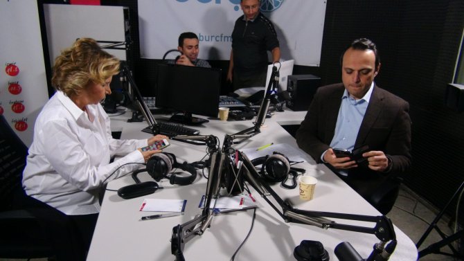 Burç FM'den özgür medya yayını