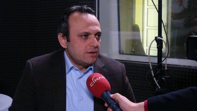 Burç FM'den özgür medya yayını