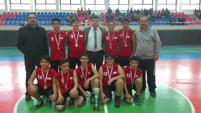 Gevher Hatun Koleji basketbolda şampiyon oldu