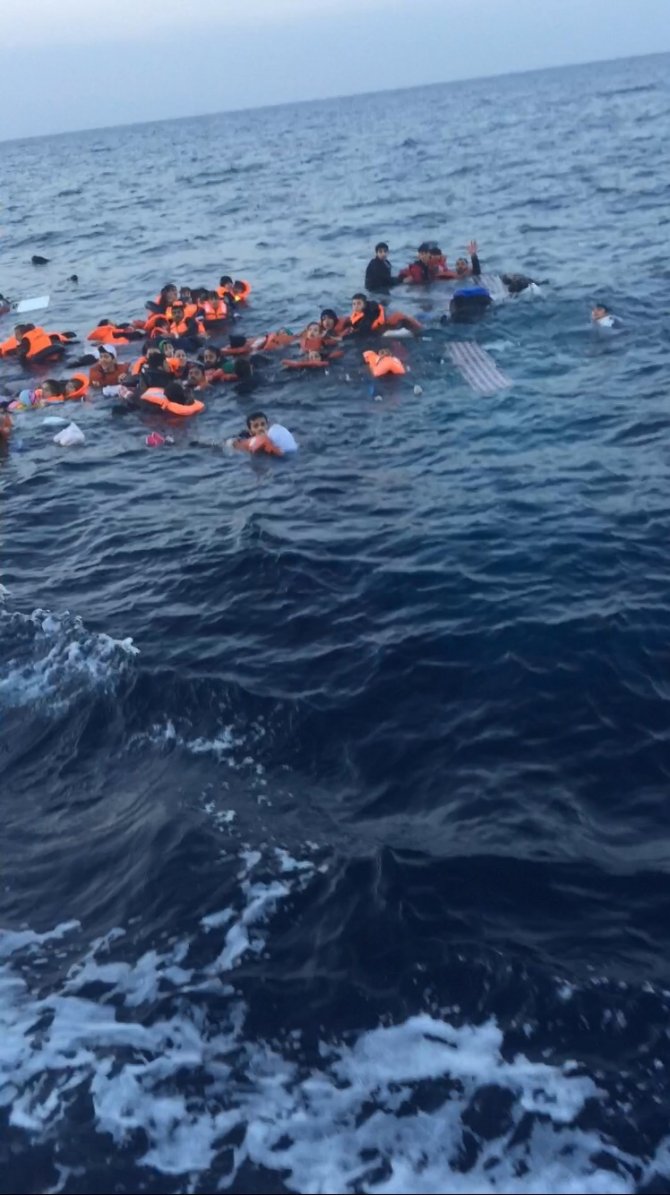 Ege Denizi'nde facia: Üç bebek ve bir çocuk boğuldu