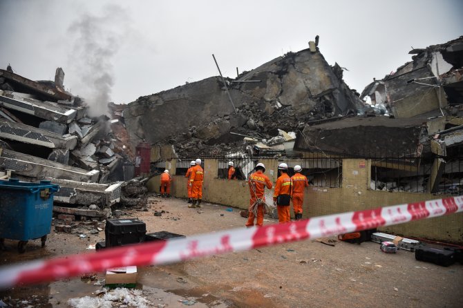 Çin’de bir düzine bina heyelandan çöktü: En az 41 kişi kayıp