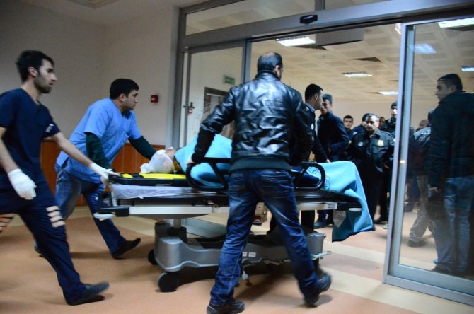 Bitlis’teki saldırıda yaralanan askerler hastaneye getirildi
