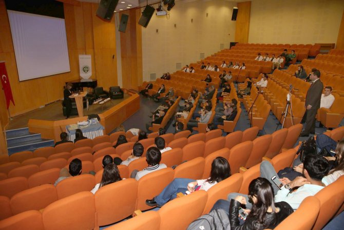 Çukurova Üniversitesi Tıp Fakültesi Kariyer Geliştirme etkinliği yapıldı