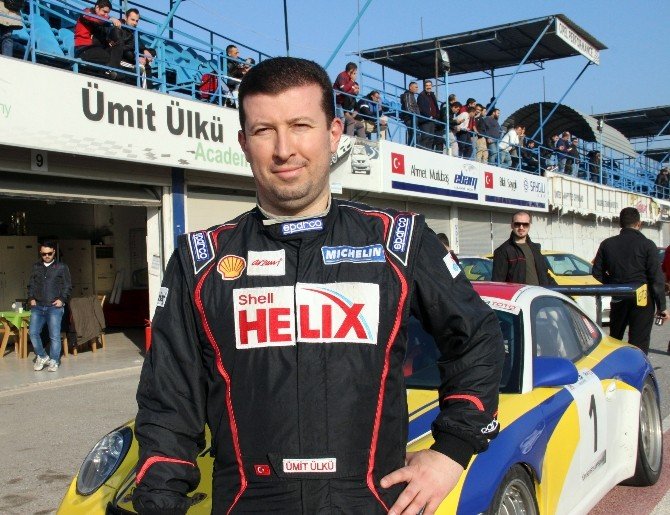 Hız Tutkunları Hafta Sonu ‘Ülkü Yarış Pisti’nde Buluştu