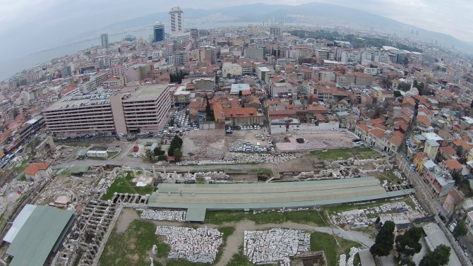 Agora-Kadifekale-Kemeraltı aksındaki tarihî doku korunacak