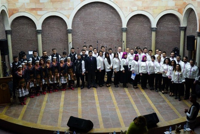 Türkü Dostları Kapadokya Kültür Ve Sanat Merkezi’nde Buluştu