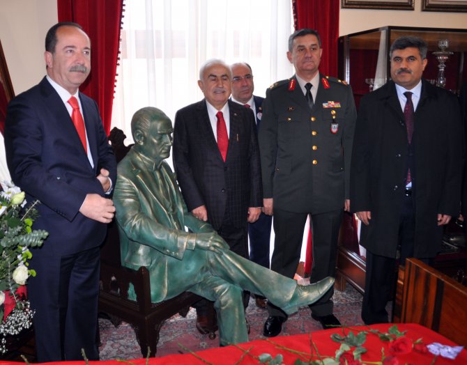Atatürk’ün Edirne’ye gelişi coşkuyla kutlandı