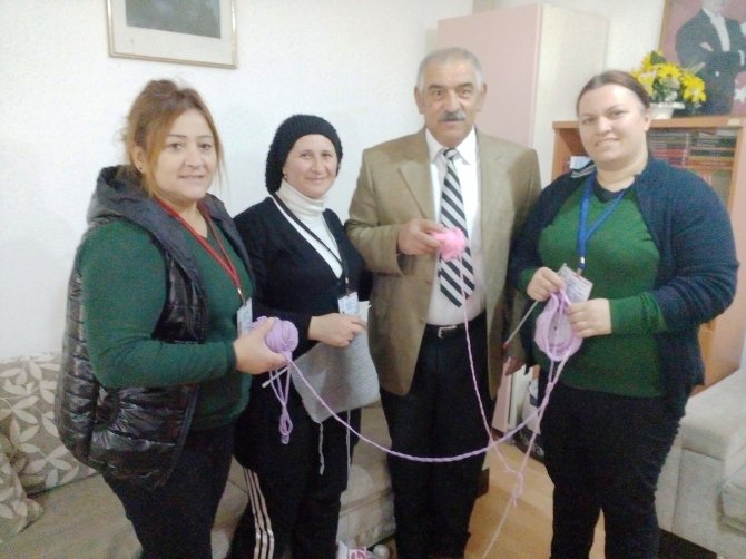Arhavi Gençlik Merkezi'nden, Mardin Başkavak Ortaokulu'na yardım kampanyası