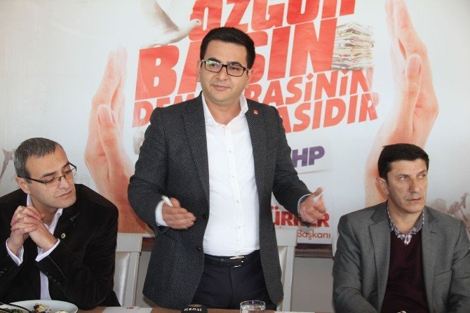 CHP Merkez İlçe Başkanı Türker Basınla Buluştu