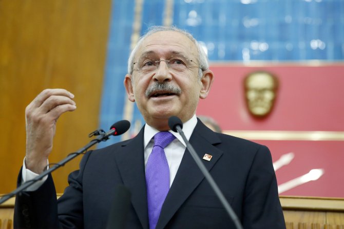 Kılıçdaroğlu: Gazeteciler doğru bilgileri aktardığı sürece başımızın tacıdır