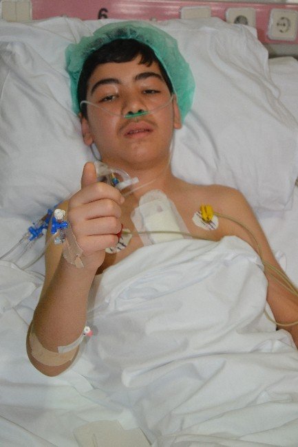 13 Yaşındaki Çocuğa Bypass Ameliyatı