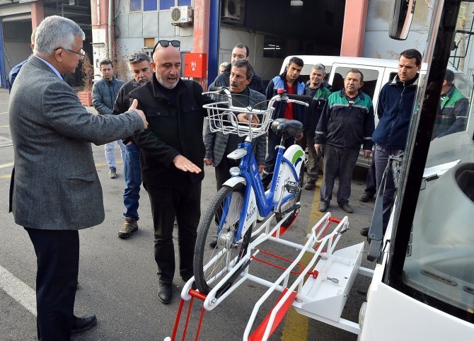 İzmir'de 'bisikletli otobüs' dönemi başlıyor