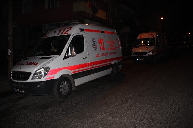 Gaziosmanpaşa’da Hücre Evine Yapılan Operasyonda Çatışma Çıktı: 2 Terörist Ölü, 4 Polis Yaralı