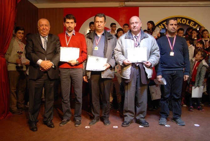 12. GKV 25 Aralık Kurtuluş Satrancı Turnuvasının Ödül Töreni