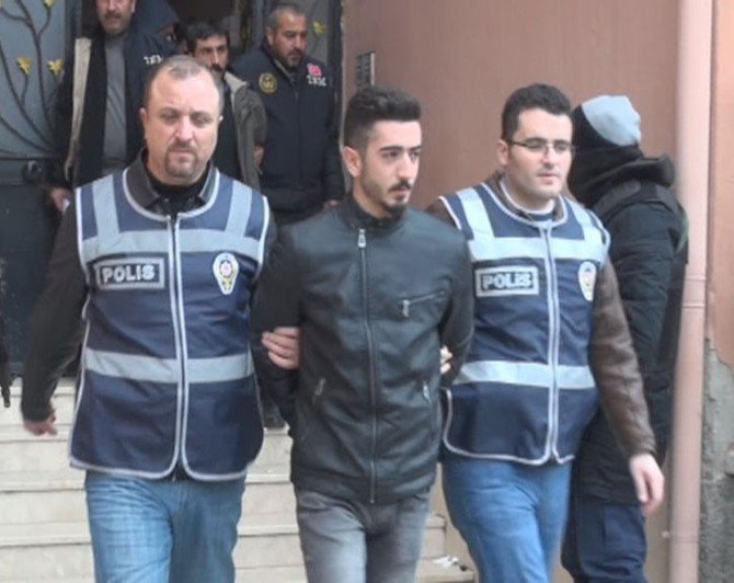 Aksaray’da Terör Örgütü Operasyonu: 10 Gözaltı