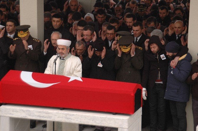 Şehit Uzman Çavuş Kılıç İçin Cenaze Namazı Kılındı