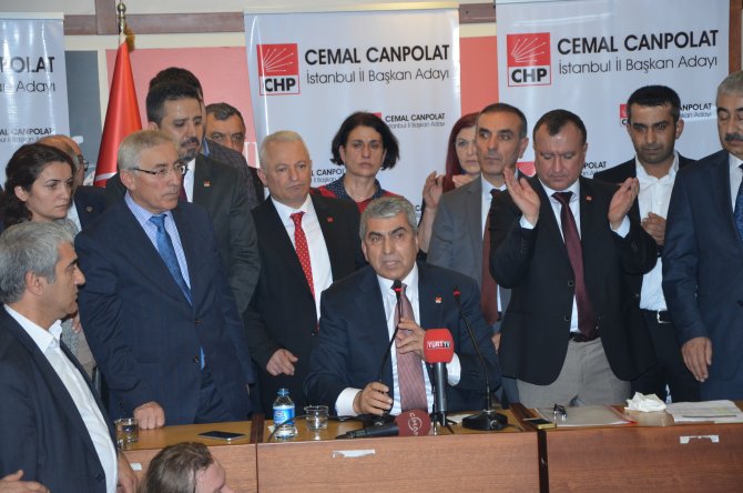 CHP'de İstanbul İl Başkanlığı için adayların yarışı başladı