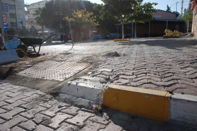 Didim Belediyesi Engelli Rampalarını Düzeltme Çalışmasına Başladı