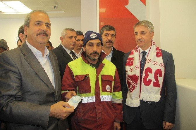 Belediye Başkanı Yanılmaz, Elazığspor’a Destek Kampanyası Başlattı