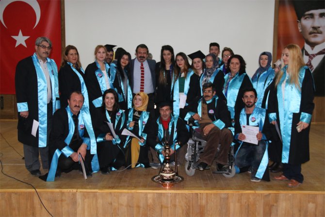 Kars'ta İSKEP girişimcileri mezun oldu