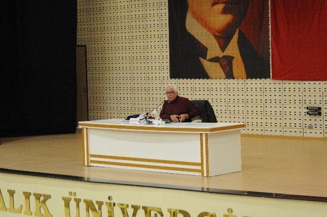 7 Aralık Üniversitesi’nde “Milli Şairimiz Mehmet Akif Ersoy” Konferansı