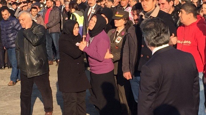 Bitlis’te Şehit Olan Jandarma Uzman Çavuşun Cenazesi Zonguldak’a Getirildi