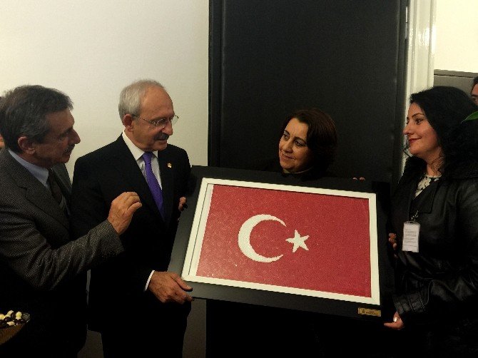 Beldeevi Kursiyerleri CHP Kılıçdaroğlu’nu Ziyaret Etti