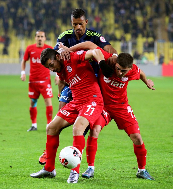 Fenerbahçe: 4 - Antalyaspor: 2