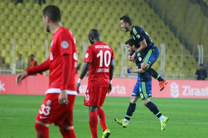 Fenerbahçe: 4 - Antalyaspor: 2